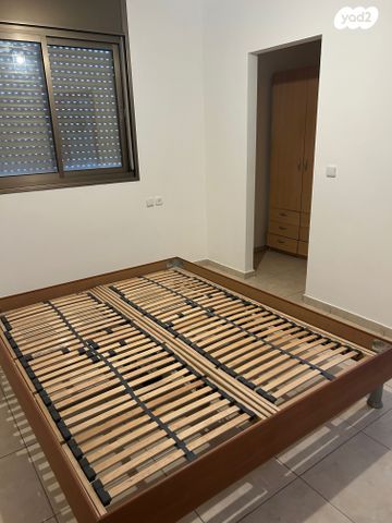 דירה, פנחס מאירי 39, נווה גן, פתח תקווה