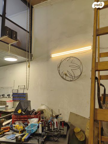 סטודיו, דרך שלמה 42, תל אביב יפו