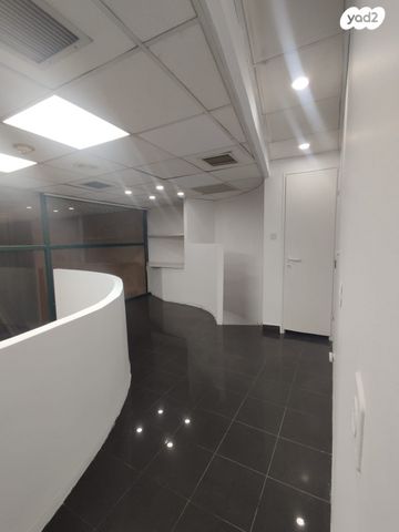 חנויות/ שטח מסחרי, המלך ג'ורג', מרכז העיר, ירושלים