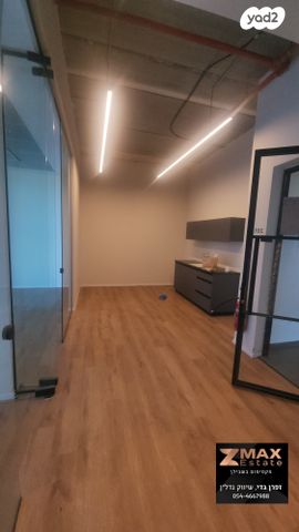 בניין משרדים, אזור תעשיה ג, חולון