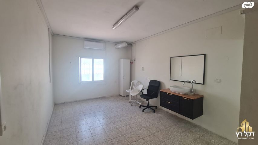 חנויות/ שטח מסחרי, העצמאות, עכו