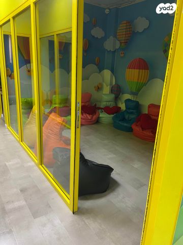 משרדים, יקינטון, רובע ח', אשדוד