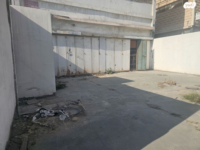 מבני תעשיה, מב"ת מערב, אזור תעשייה חדש, ראשון לציון