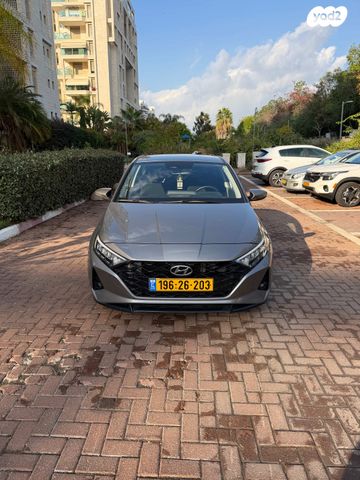 יונדאי i20