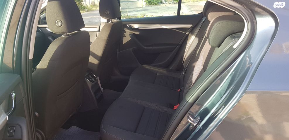 סקודה אוקטביה