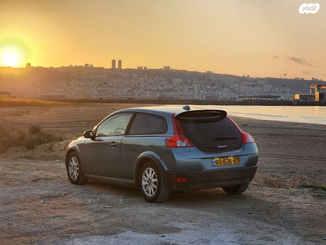 מודעת רכב וולוו C30