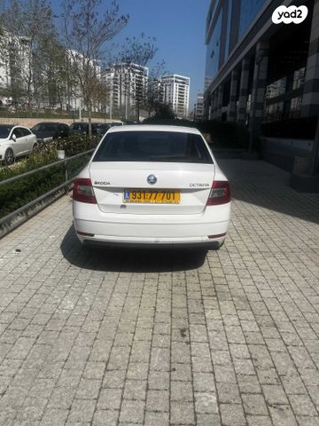 סקודה אוקטביה