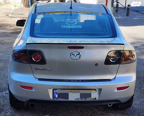 מודעת רכב מאזדה 3