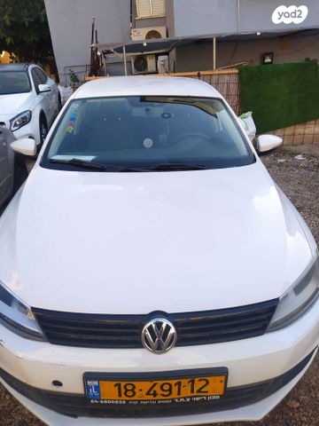 מודעת רכב פולקסווגן ג'טה 