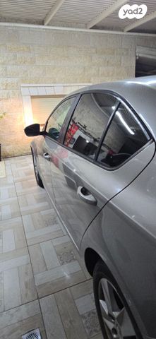 סקודה אוקטביה