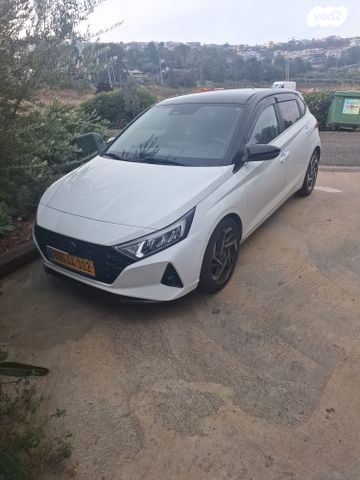 מודעת רכב יונדאי i20