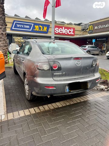 מודעת רכב מאזדה 3