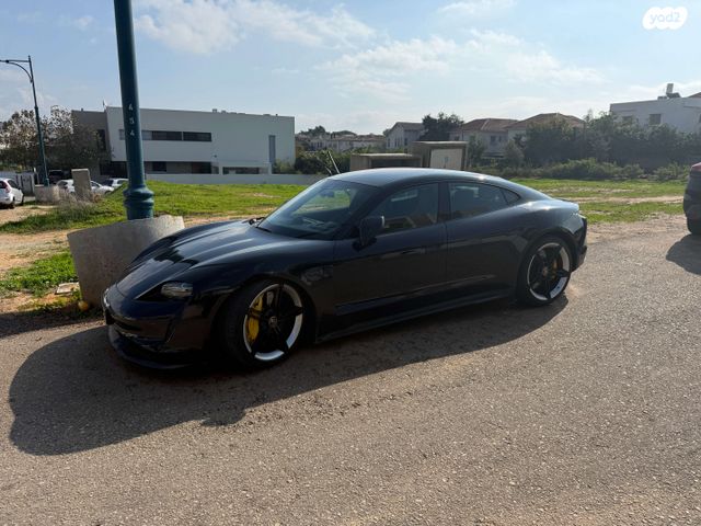 מודעת רכב פורשה טייקן