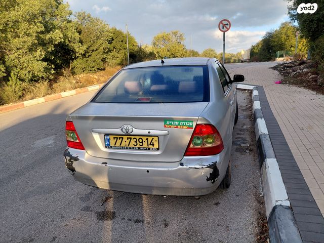 טויוטה קורולה
