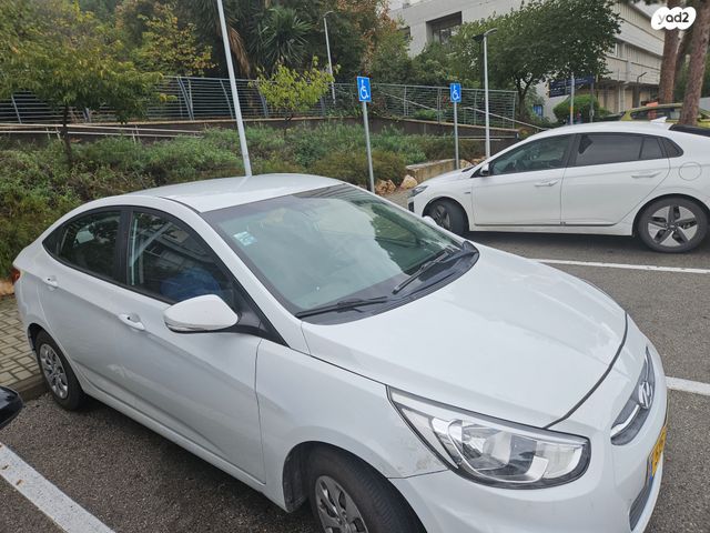 יונדאי אקסנט i25