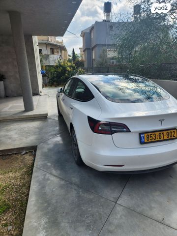 טסלה מודל 3