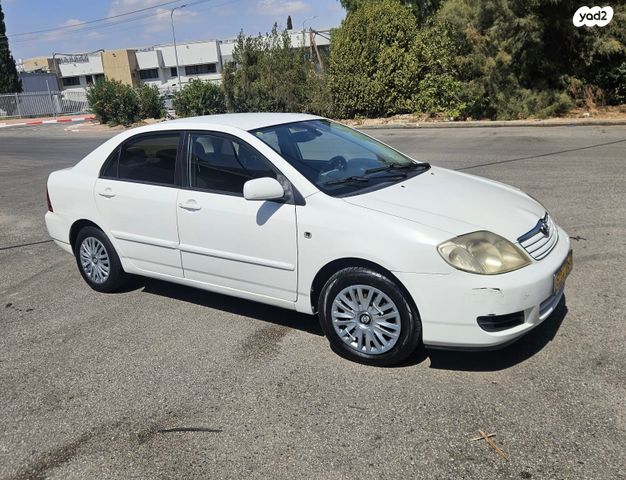 טויוטה קורולה