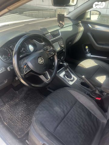 סקודה אוקטביה