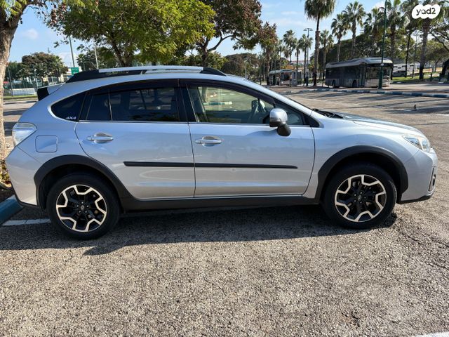 מודעת רכב סובארו XV