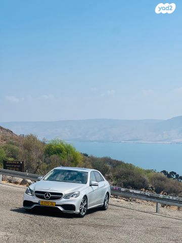 מודעת רכב מרצדס-בנץ E-class