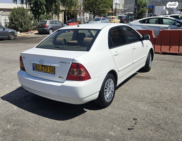 טויוטה קורולה