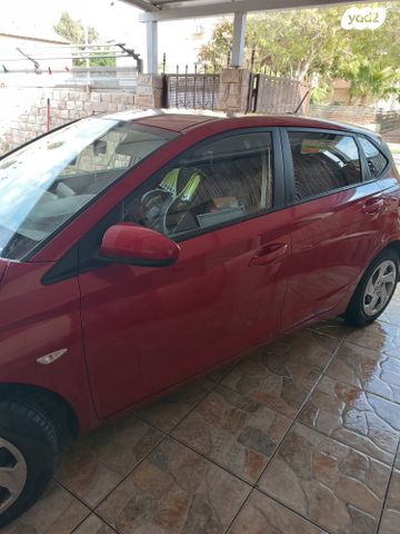 מודעת רכב יונדאי i20