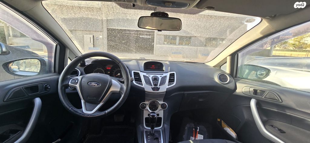 מודעת רכב פורד פיאסטה