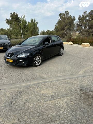 מודעת רכב סיאט לאון