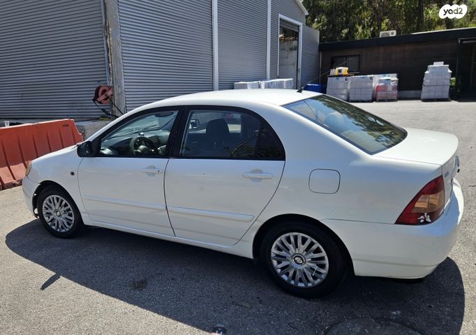 טויוטה קורולה