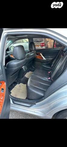 טויוטה קאמרי