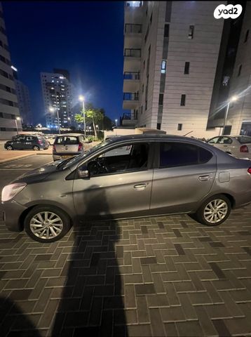 מודעת רכב מיצובישי אטראז'