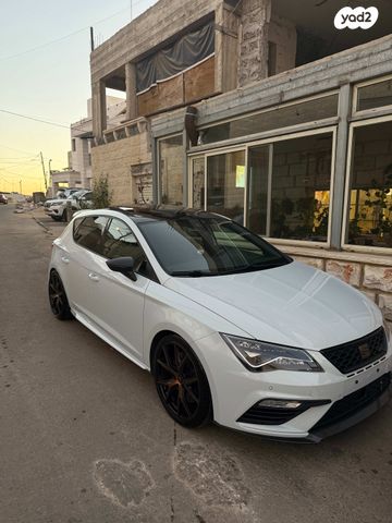 מודעת רכב סיאט לאון