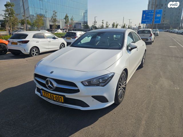 מודעת רכב מרצדס-בנץ CLA