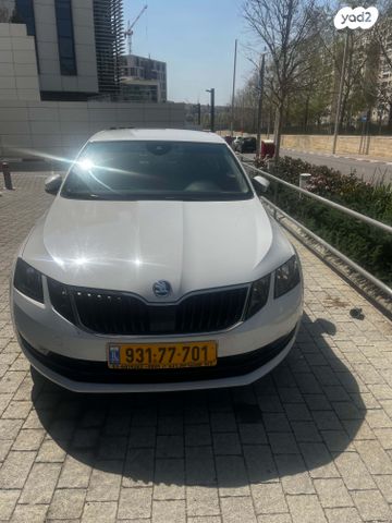 סקודה אוקטביה