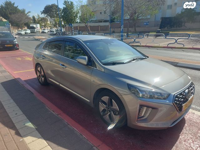 יונדאי איוניק