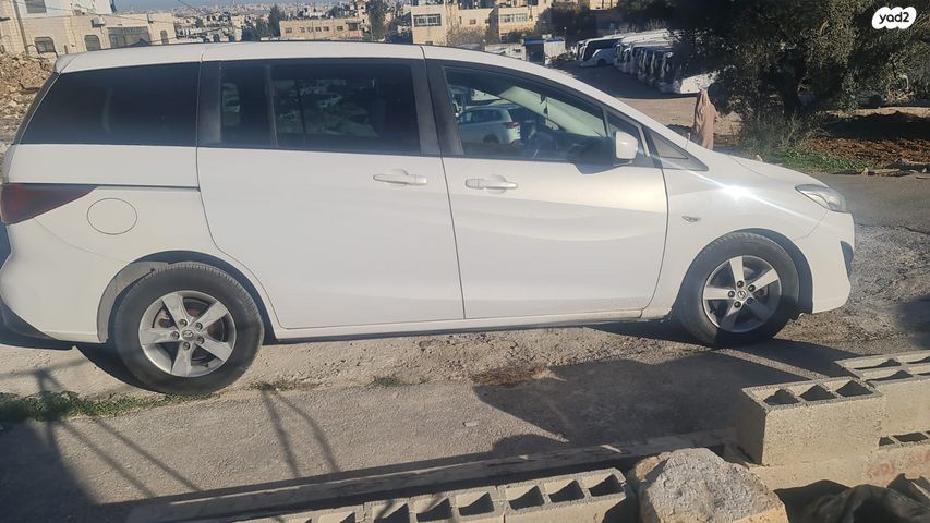 מודעת רכב מאזדה 5