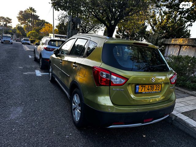 סוזוקי קרוסאובר