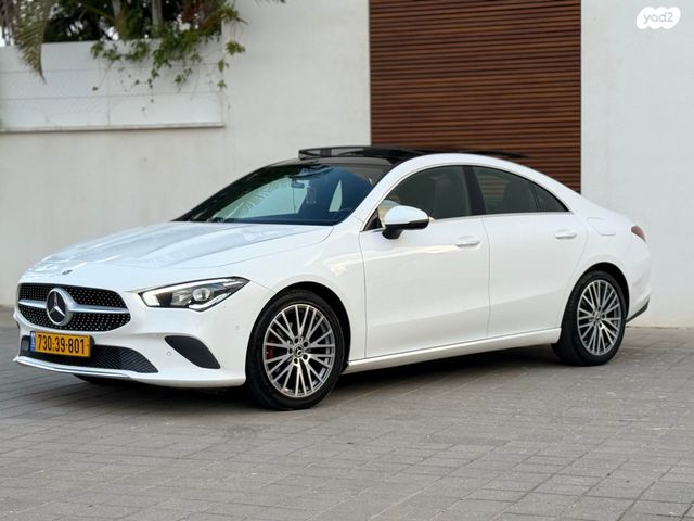 מודעת רכב מרצדס-בנץ CLA