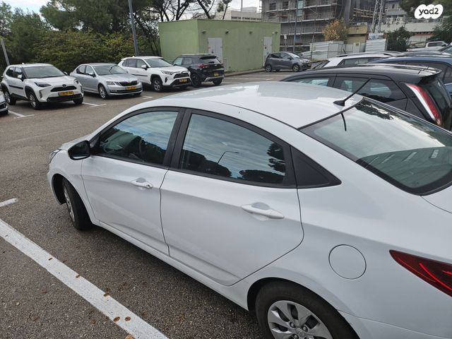 יונדאי אקסנט i25