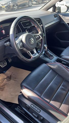 פולקסווגן גולף