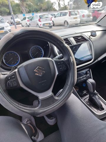 סוזוקי קרוסאובר