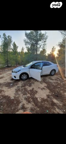 מודעת רכב טויוטה קורולה