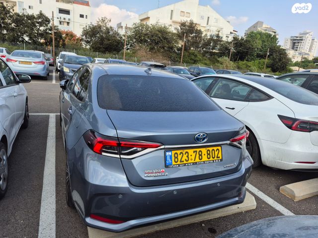 טויוטה קורולה