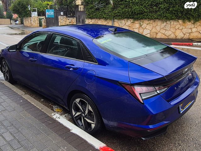 יונדאי אלנטרה