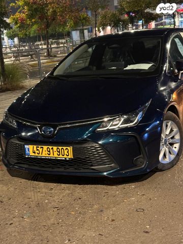 טויוטה קורולה