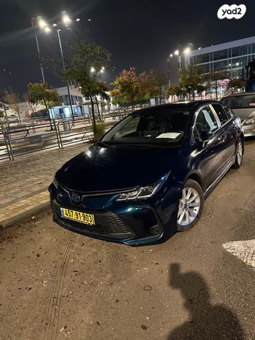 טויוטה קורולה