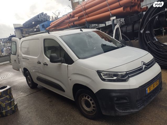 מודעת רכב סיטרואן ברלינגו