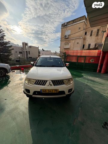 מודעת רכב מיצובישי טרייטון / L200