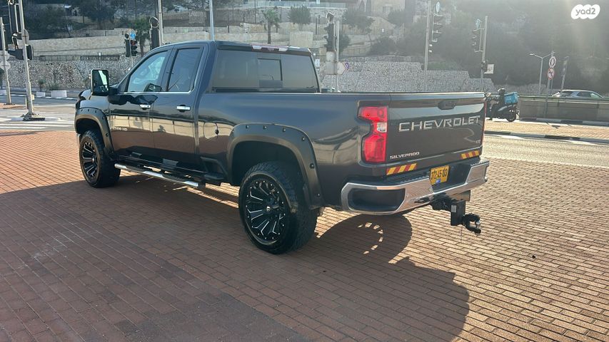 שברולט סילברדו