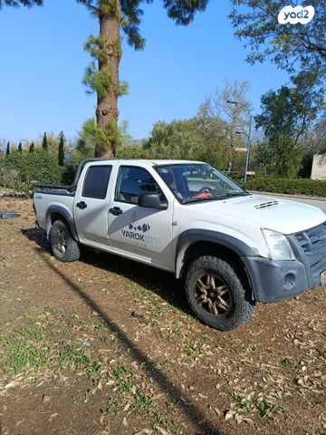 איסוזו די-מקס